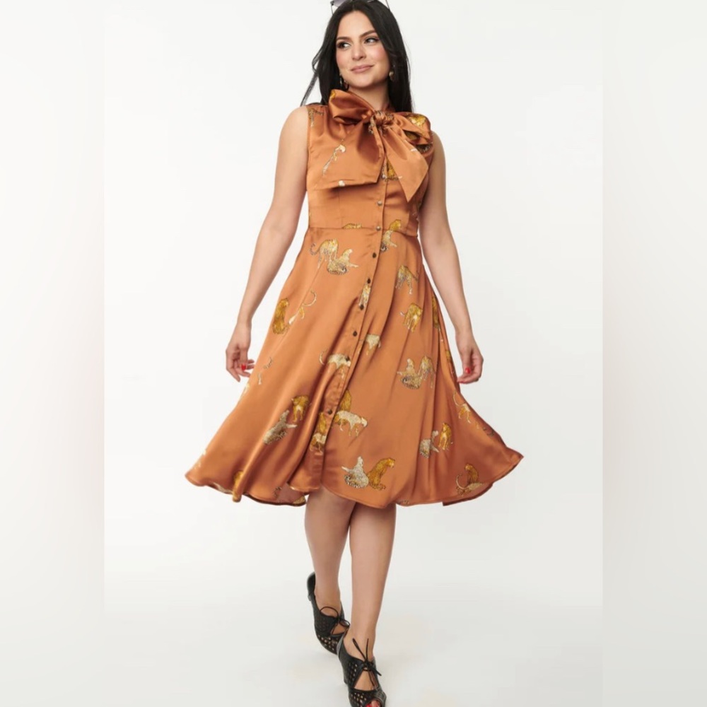Unique‎ Vintage NWT Rust & Leopard Cat Print Swing Dress